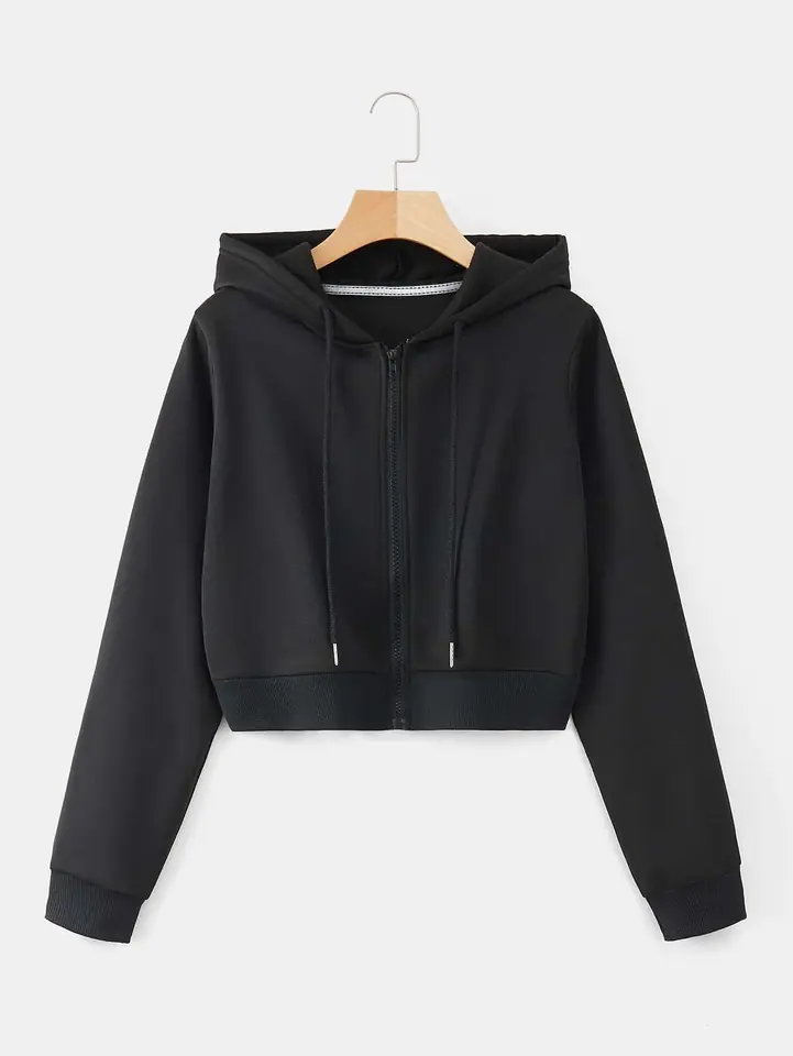 Campera crop top negra