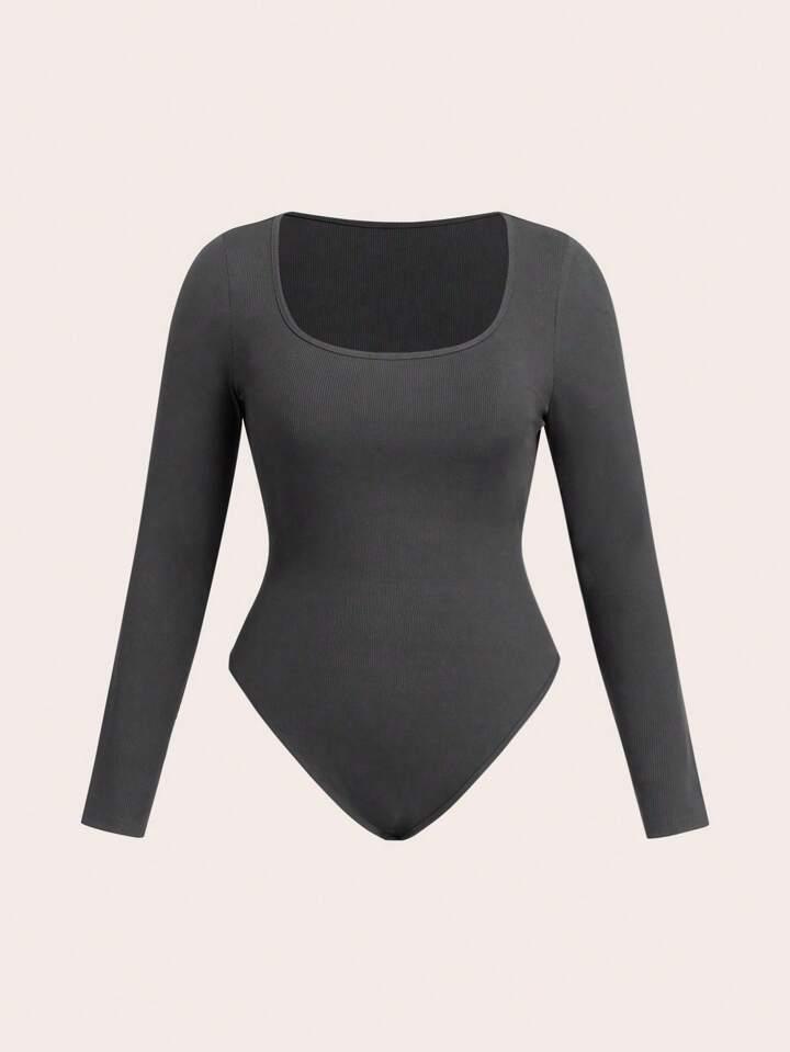 Body gris oscuro