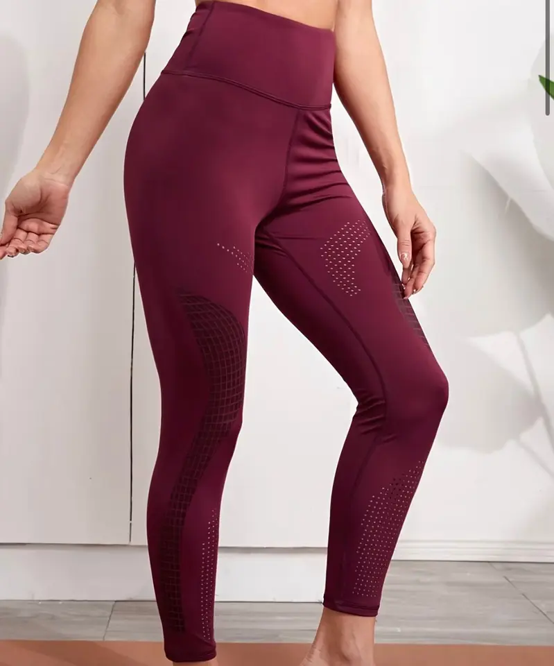Calza deportiva bordo con detalles