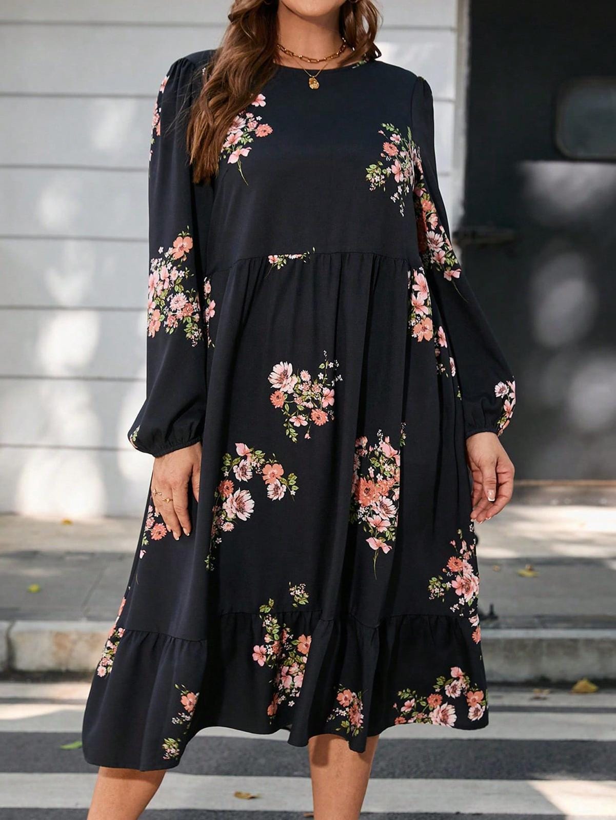 Vestido largo floreado negro manga larga