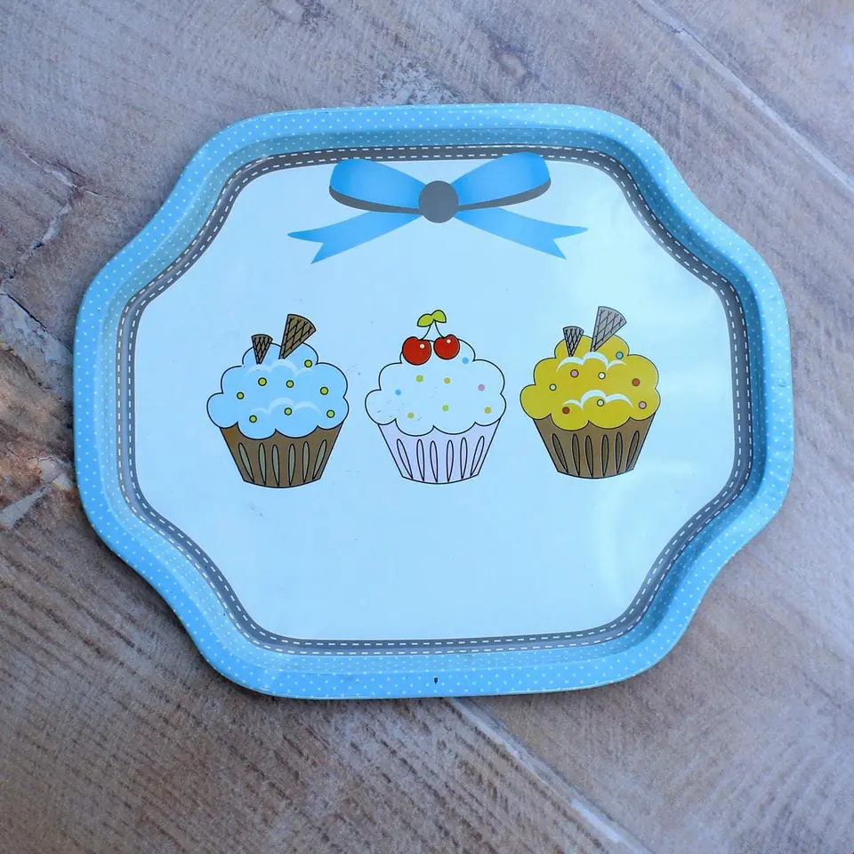 BANDEJA METALICA CUPCAKE