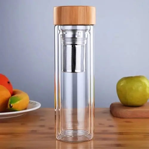 BOTELLA CON INFUSOR