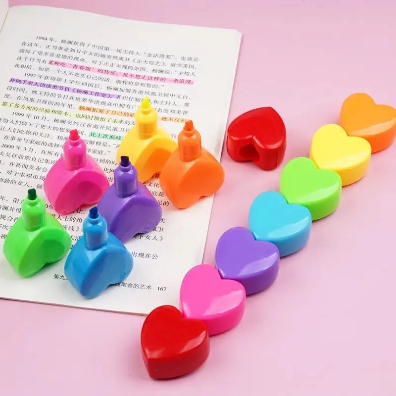 RESALTADOR MULTICOLOR CORAZONES