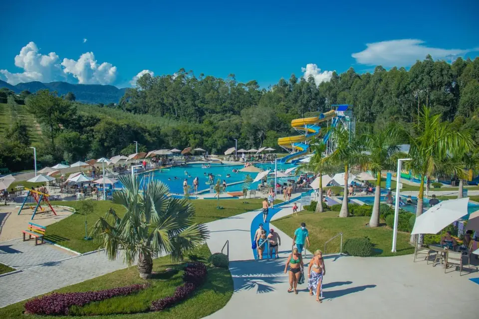 Termas Romanas Temp Baja Agosto - 06 Días