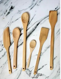 CUCHARA MADERA LARGA COCINA 30 CM