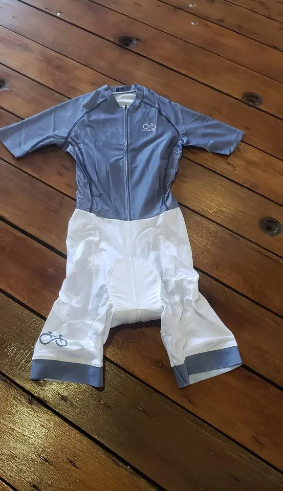 ENTERITO A RUEDA UNISEX badana gel |BORA blanco|