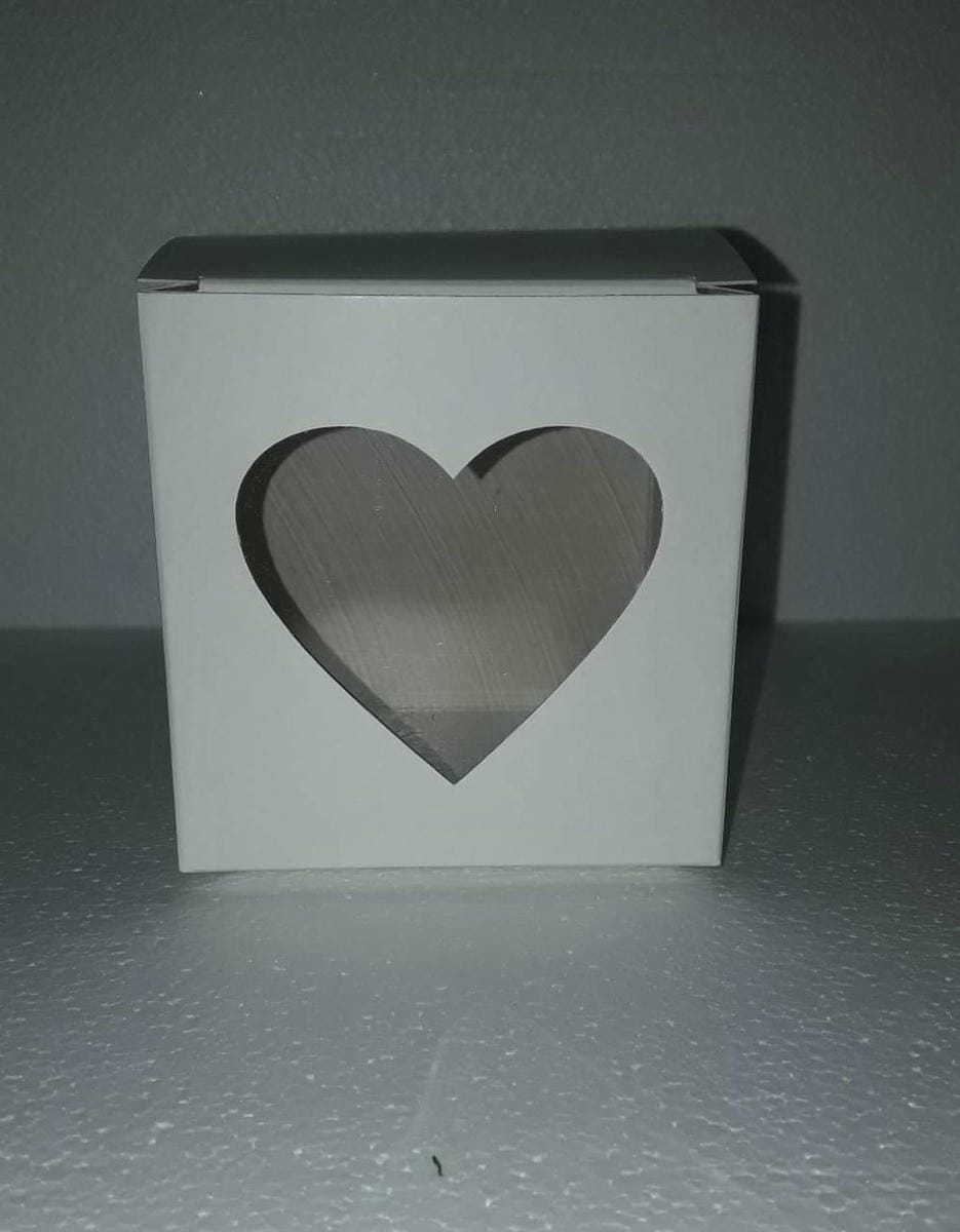 Caja Blanca Corazòn con Visor 8x8x8 - x5