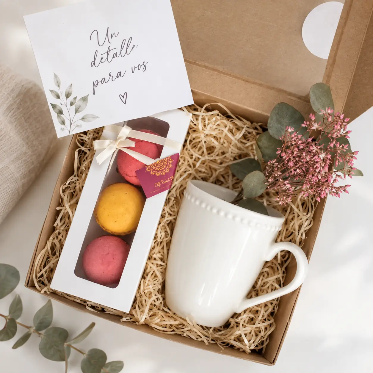Box Dulce Momento | Mug & Macarons