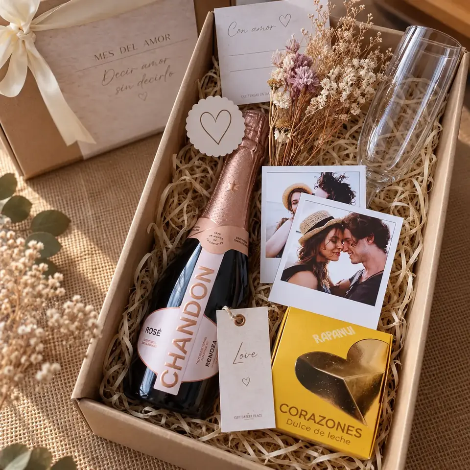 Box Brindis de Amor | Chandon & Dulces