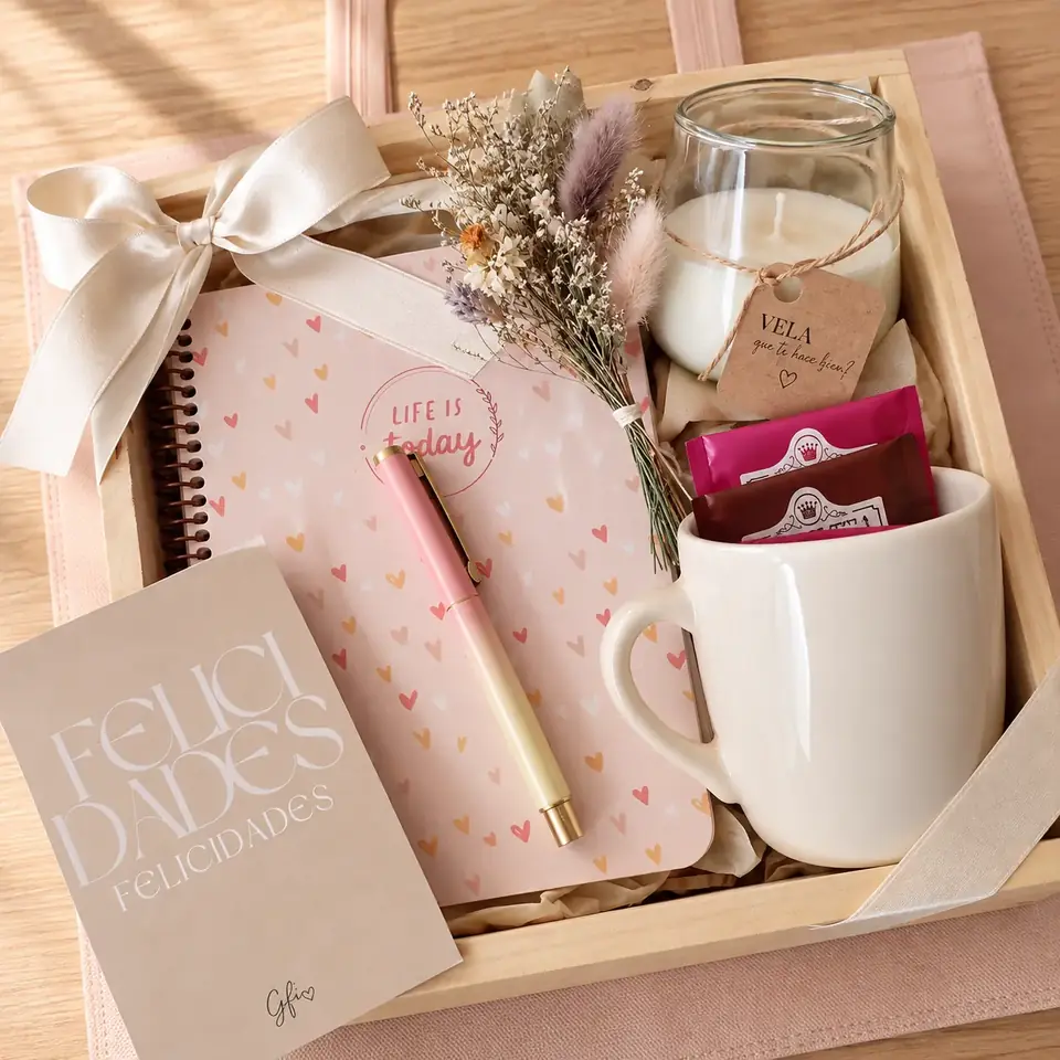 Box Encanto Chic | Té, Vela & Papelería