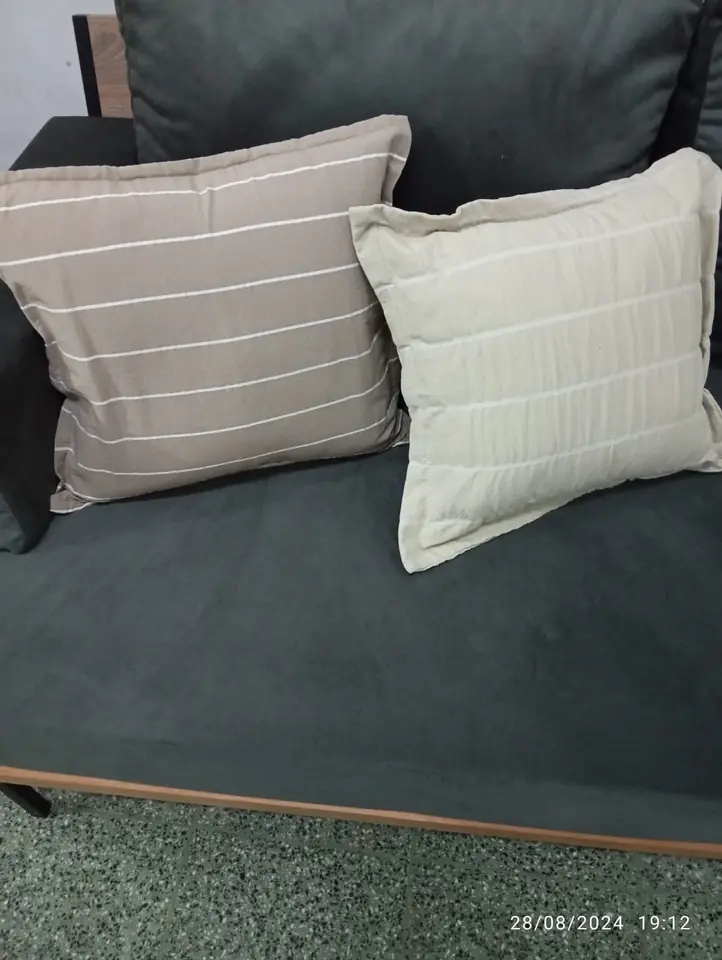 almohadón  tusor rayado 40x40 cm