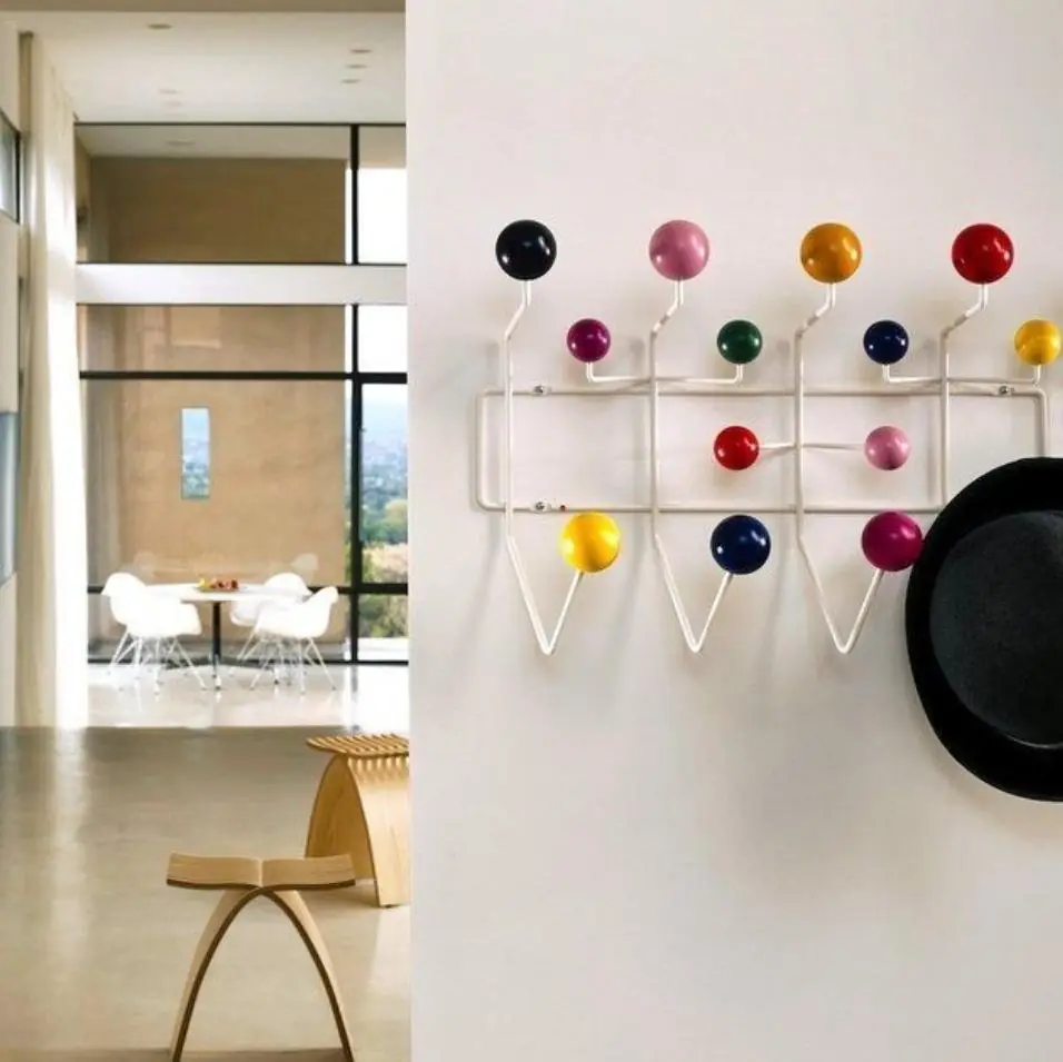 Perchero Eames