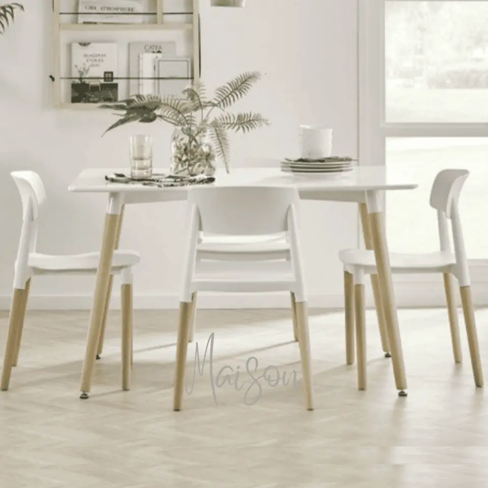 Mesa eames 120x80 + 4 sillas milan