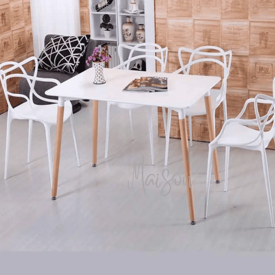 Mesa eames 120x80 + 4 sillas master