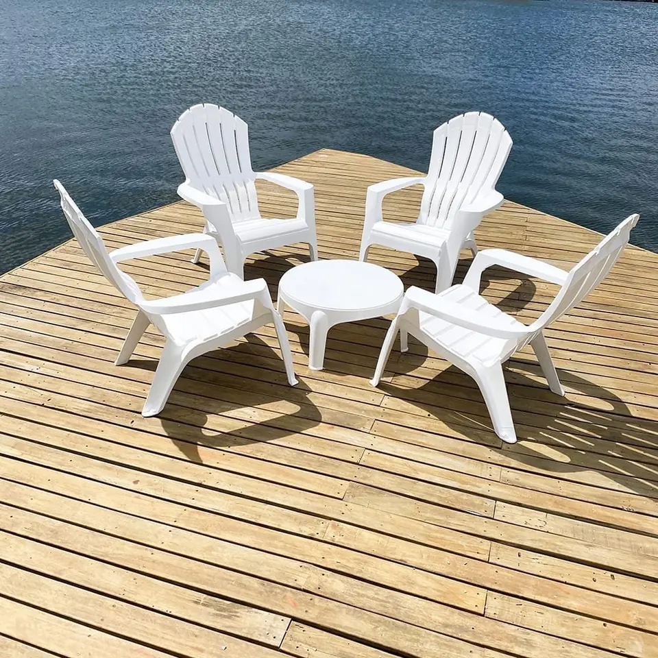 Sillón Miami x 4 + mesita blanca