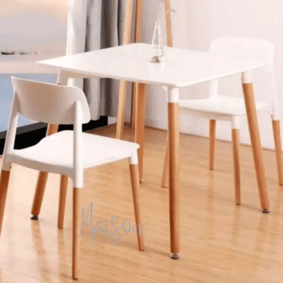 Mesa eames 70x70+ 2 sillas milan
