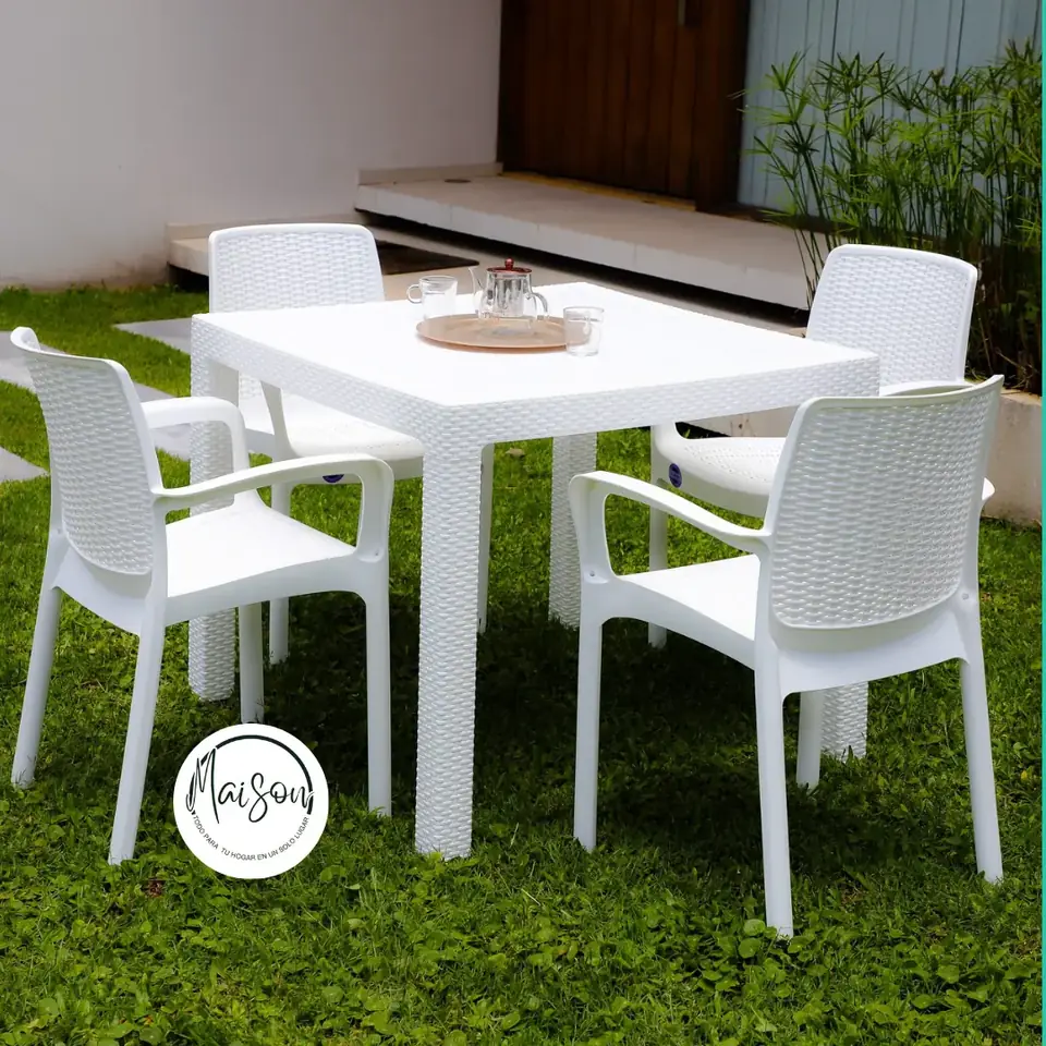 Mesa 80x80x75 + 4 sillas con apoyabrazos Blanco
