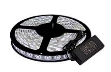 TIRA DE LED BLANCO FRÍO MULTIEFECTO AUTOMÁTICO - CONTROLADOR INCORPORADO -  5 MTS.
