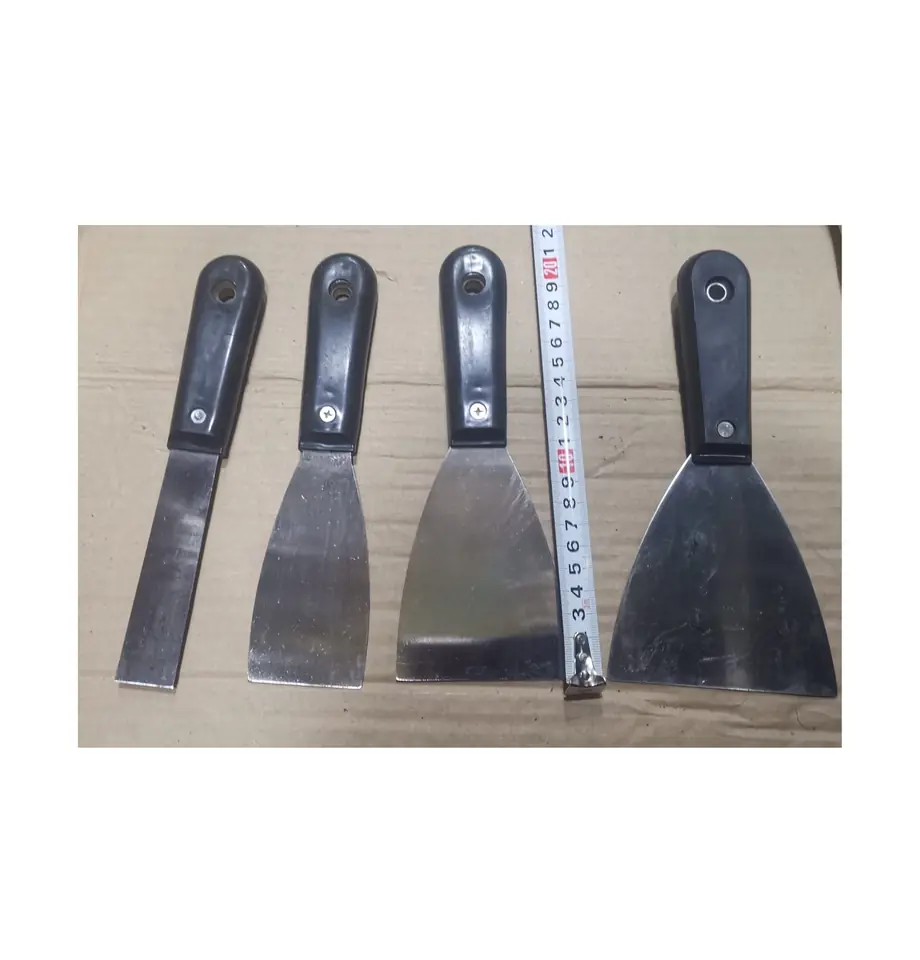 ESPATULA M NEGRO 1.5" (U055)
