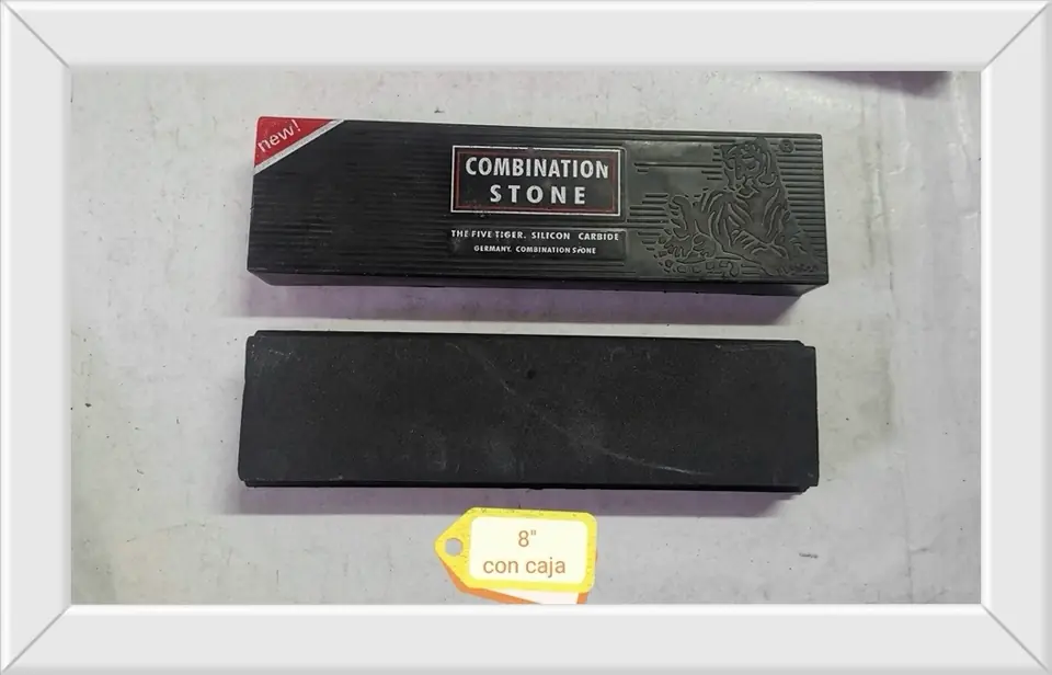 PIEDRA AFILAR 8" EN CAJA PLASTICA (U170)