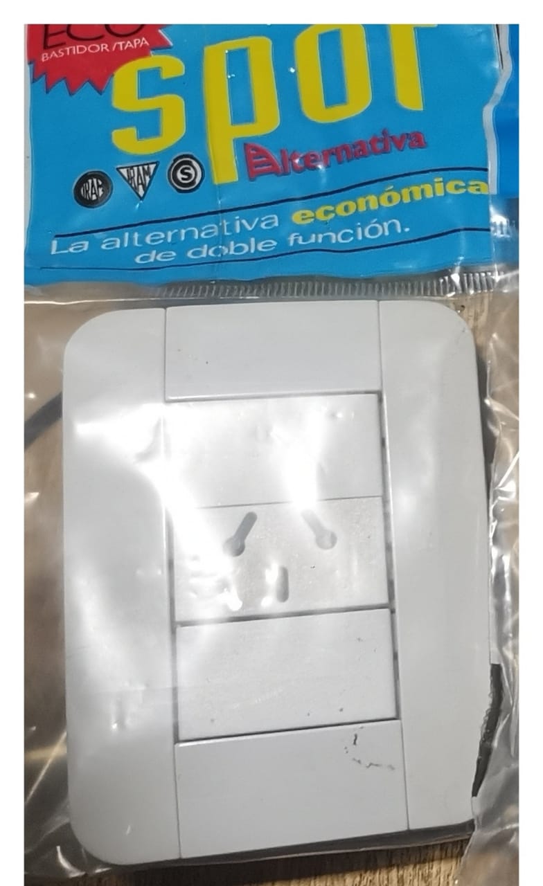 LLAVE DE LUZ ARMADA 1 TOMA -NETO (copia)