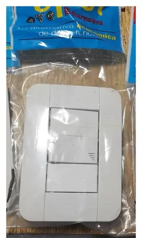 LLAVE DE LUZ ARMADA 1 PUNTO SPOT -NETO (copia)