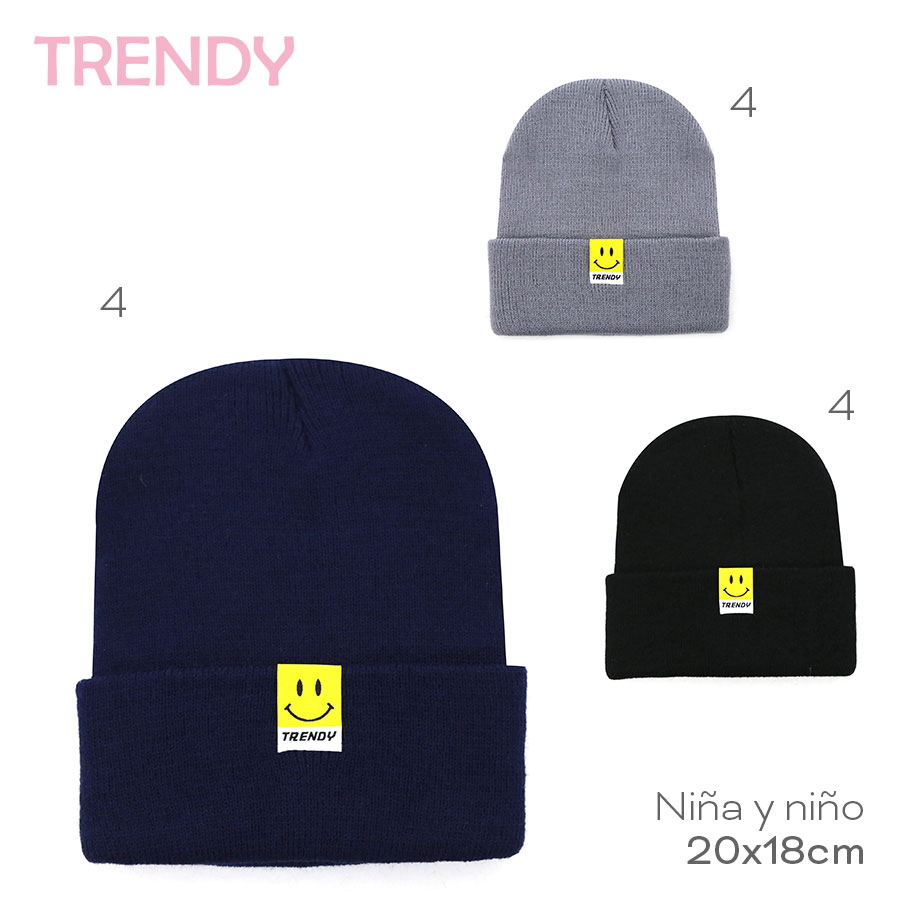 16901- Gorro Trendy	18 cm	18 cm		acrilico +INFO+FOTOS