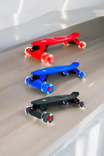 *34430- SKATE Skateboard Vinyl Extreme Truck Con Luz Led +INFO+FOTOS Skate Patineta soporta hasta 100 kg