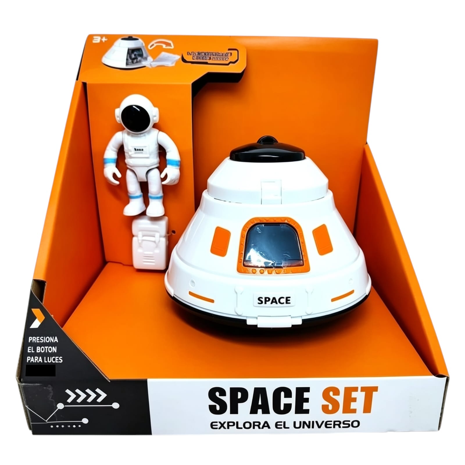 55560- NAVE ESPACIAL Y ASTRONAUTA CON INGRESO A NAVE C/LUZ A PILA INCL , 17X13X15 +INFO+FOTOS