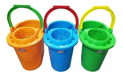 BALDE CON ESCURRIDOR 9 lts MATRIPLASTER