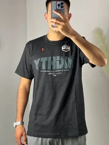 Buzo manga corta